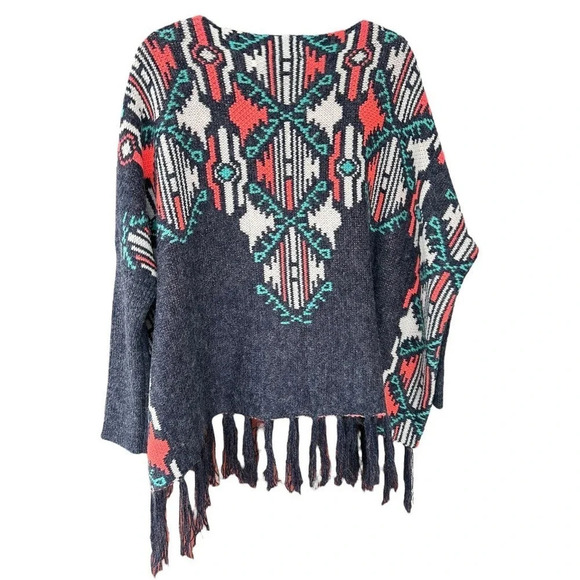 Altar'd State Women's Ethereal Aztec Native American Cape Sweater Size Medium - Picture 7 of 8